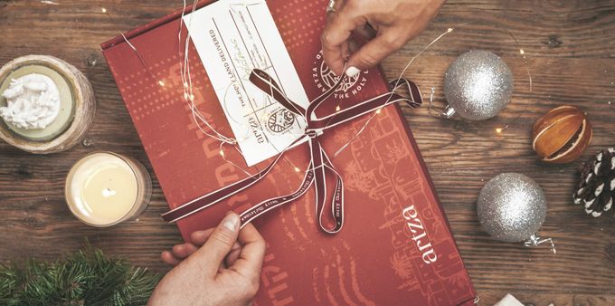 Artza Christmas Box